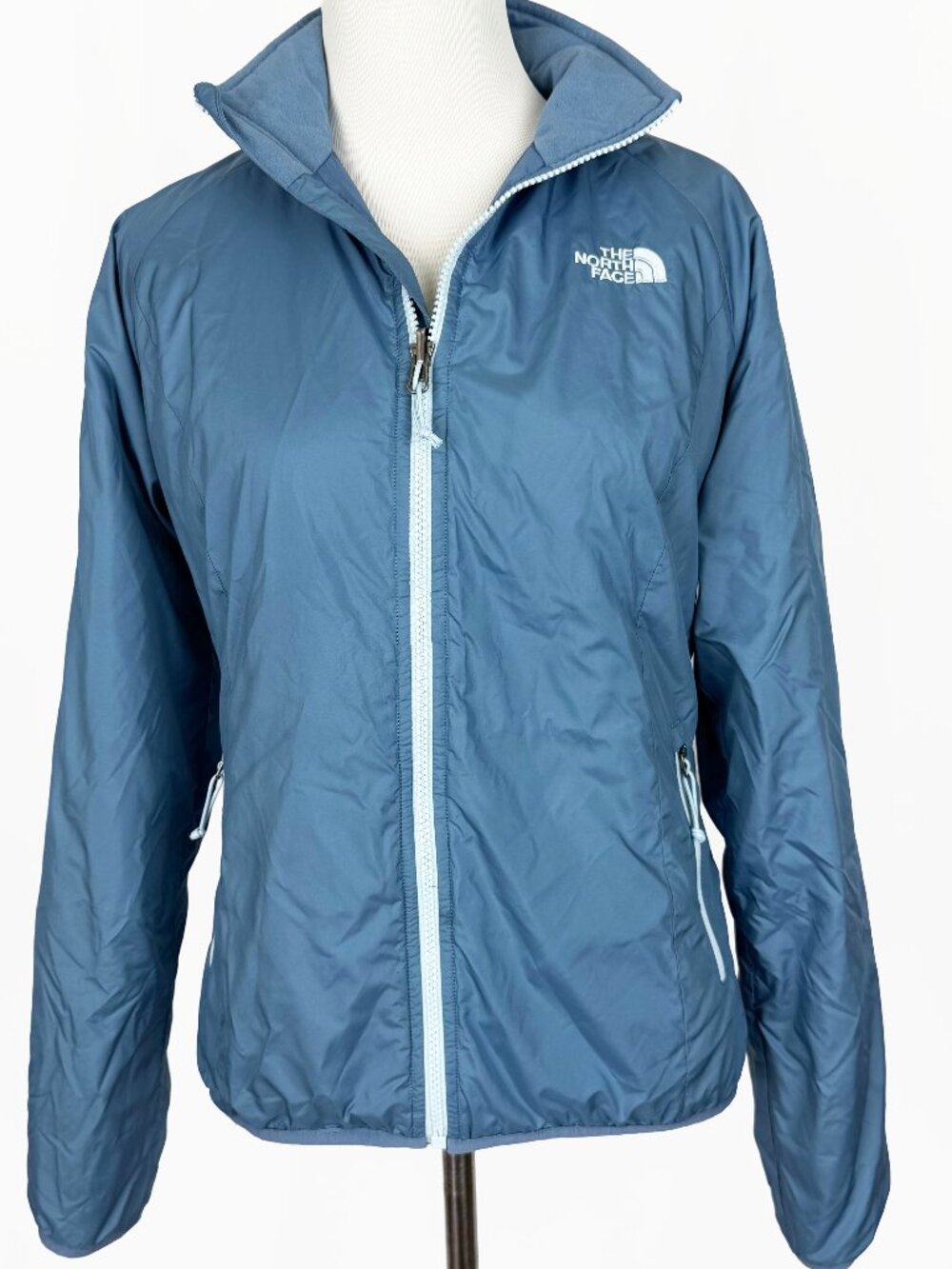 North Face Women's XS Blue Full Zip Insulated Puffer Jacket Light Blue ZipBrand: